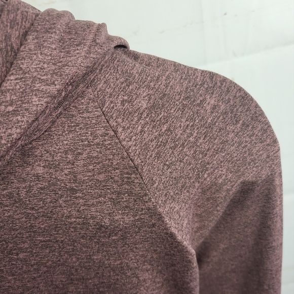 Athleta Hiking Outdoors UPF 50+ Uptempo Hoodie Sweatshirt Antique Burgundy M - Picture 5 of 12